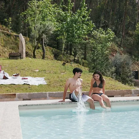 Quinta Cerca Da Milhera